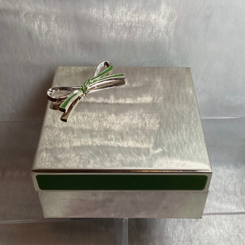 Kate Spade Jewelry Trinket Box Vienna Lane with Green Bow Accent Trim